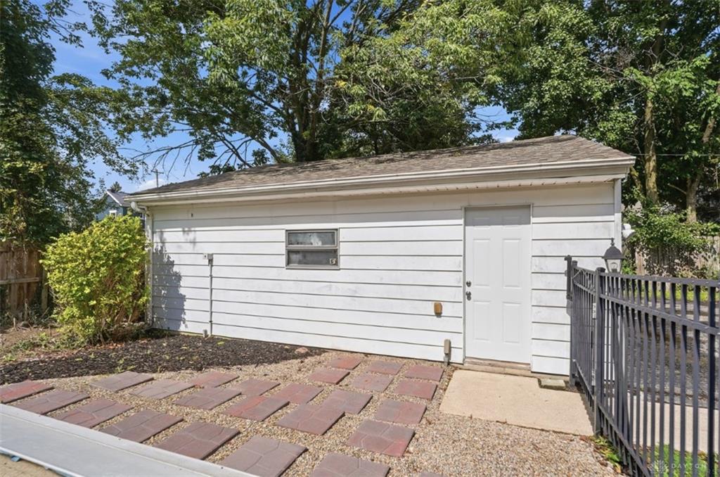 106 Central Property Photo 48
