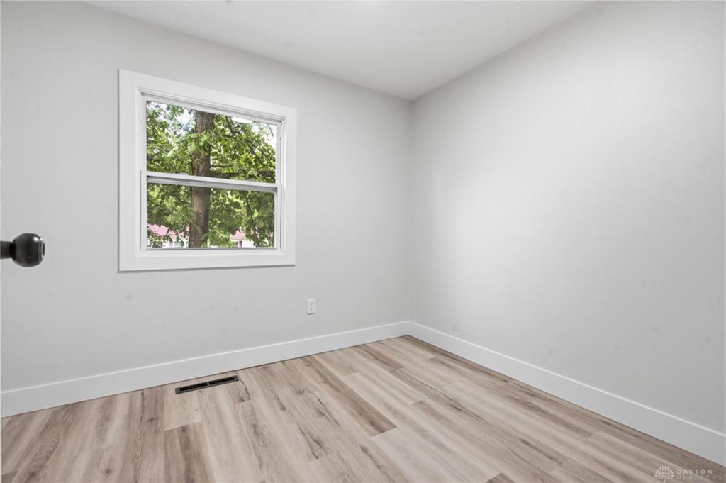 4089 Klepinger Property Photo 12
