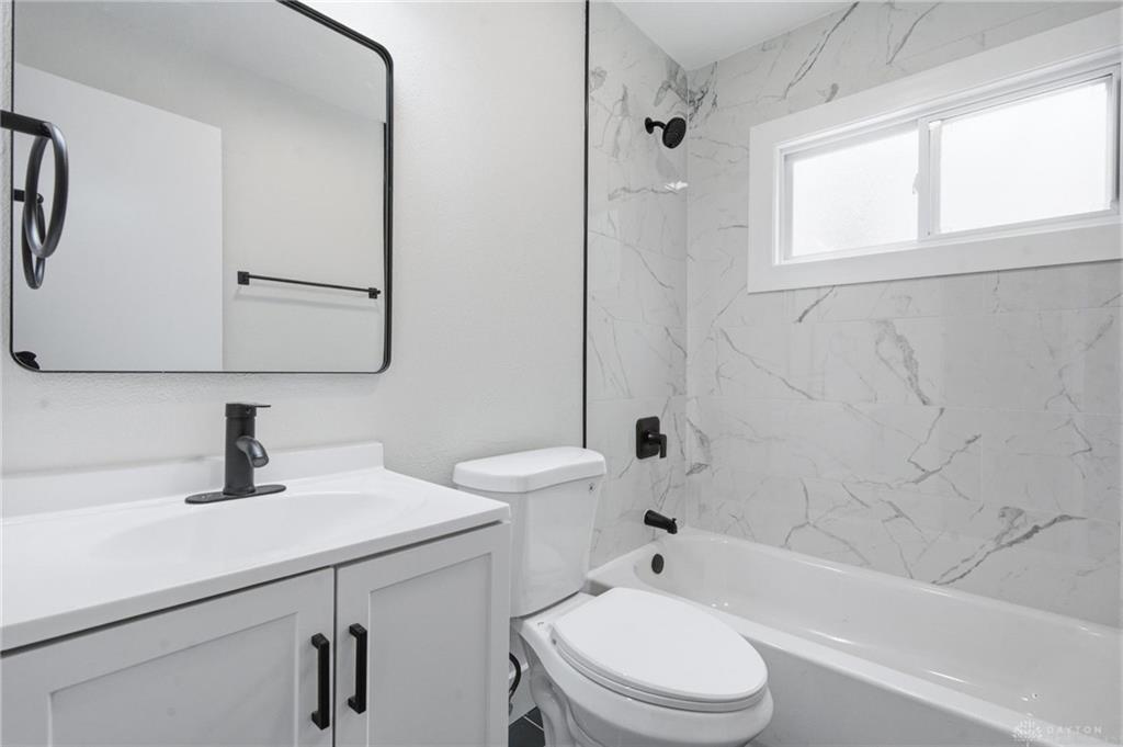 4089 Klepinger Property Photo 18