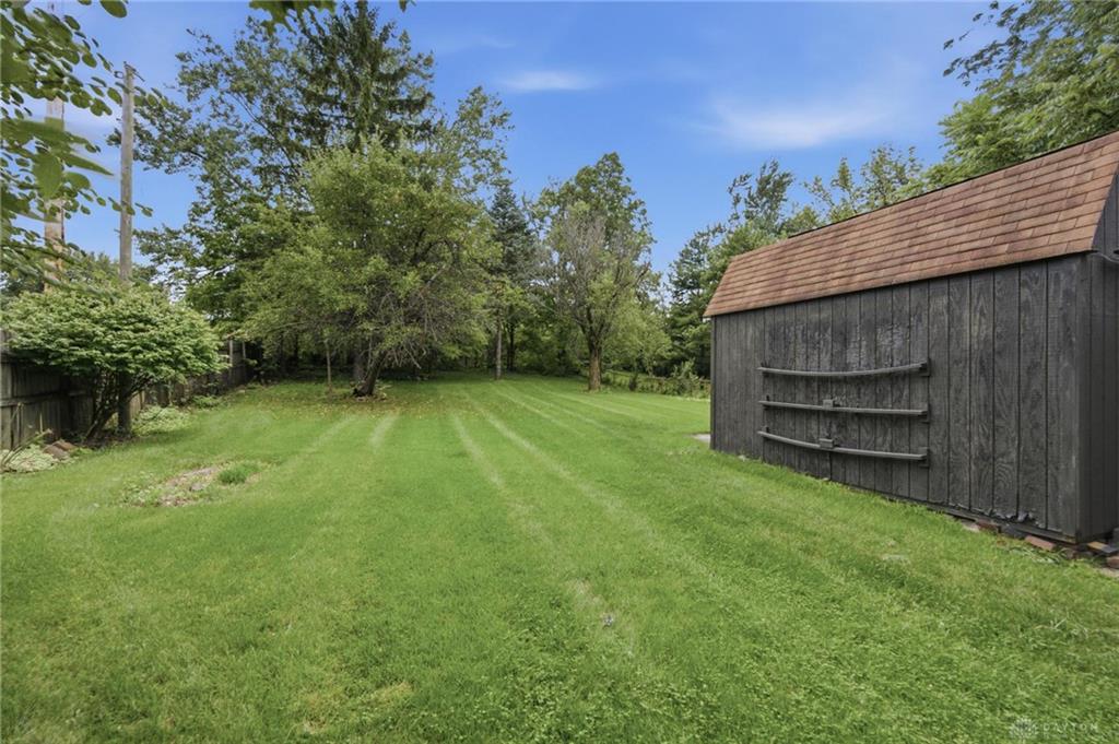 4089 Klepinger Property Photo 28