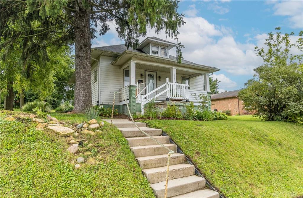 1705 Hillside Property Photo 1