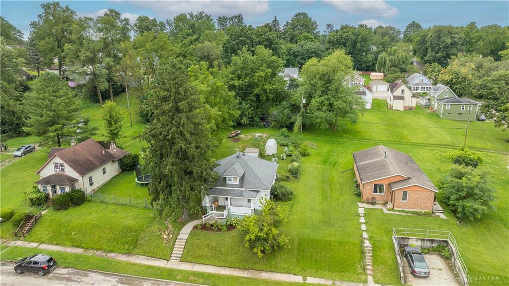 1705 Hillside Property Photo 2