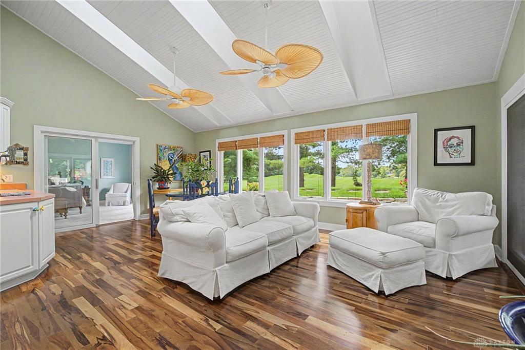 55 Pinehurst Property Photo 48