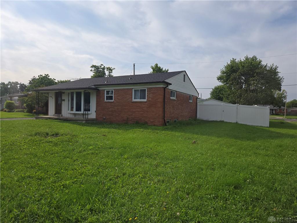 2404 Danube Property Photo 5