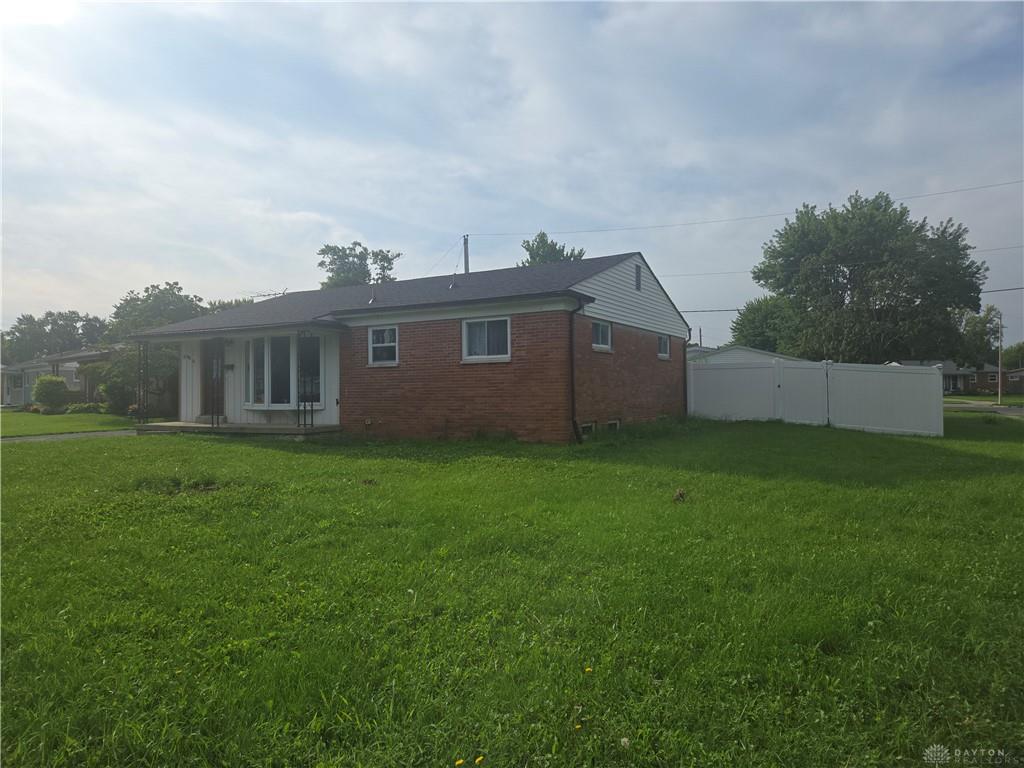 2404 Danube Property Photo 6