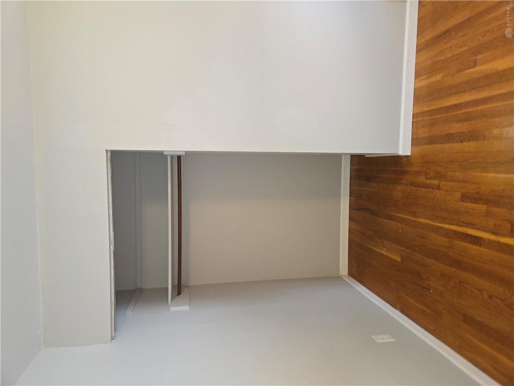 2404 Danube Property Photo 15