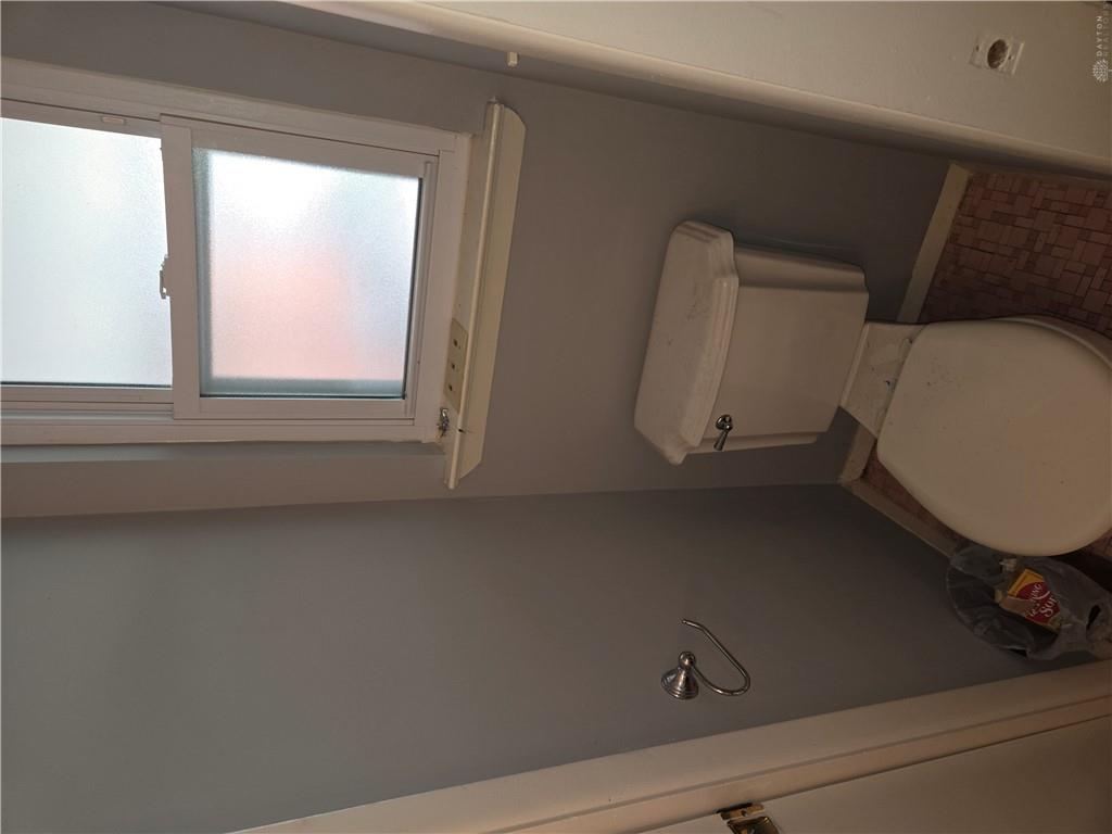 2404 Danube Property Photo 18
