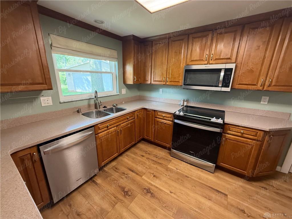 5551 Overbrooke Property Photo 19