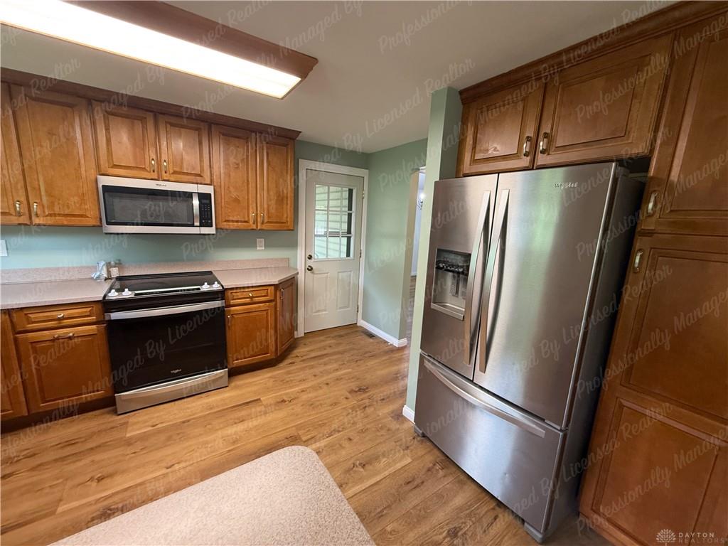 5551 Overbrooke Property Photo 20