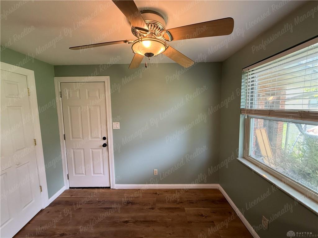 5551 Overbrooke Property Photo 22