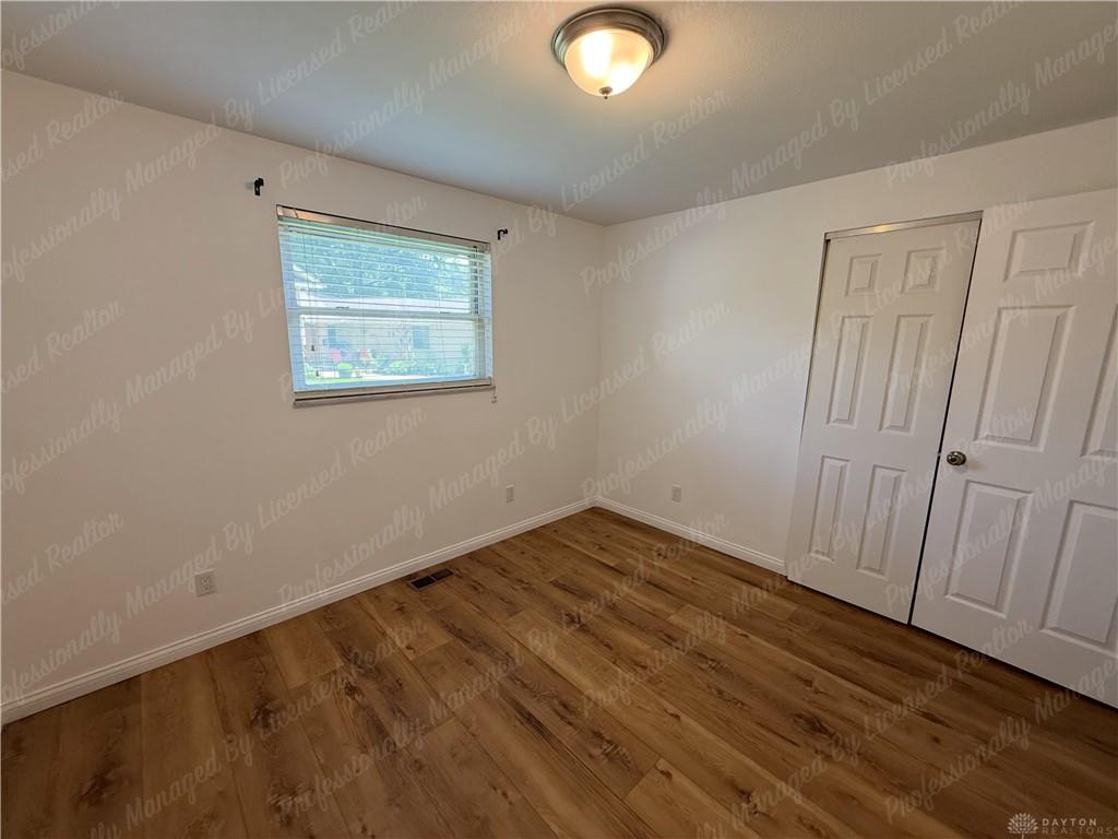 5551 Overbrooke Property Photo 33