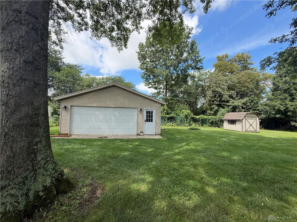 5551 Overbrooke Property Photo 42