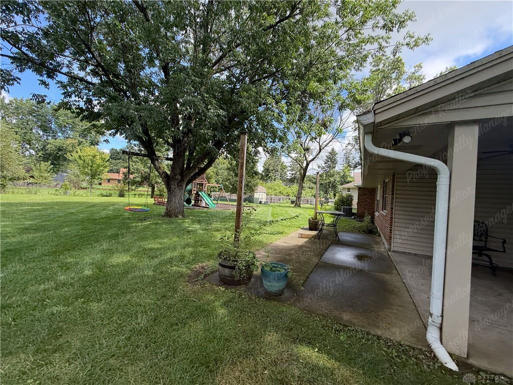 5551 Overbrooke Property Photo 44