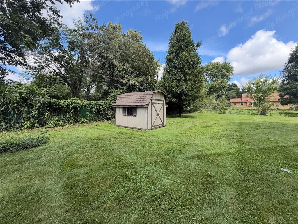 5551 Overbrooke Property Photo 45