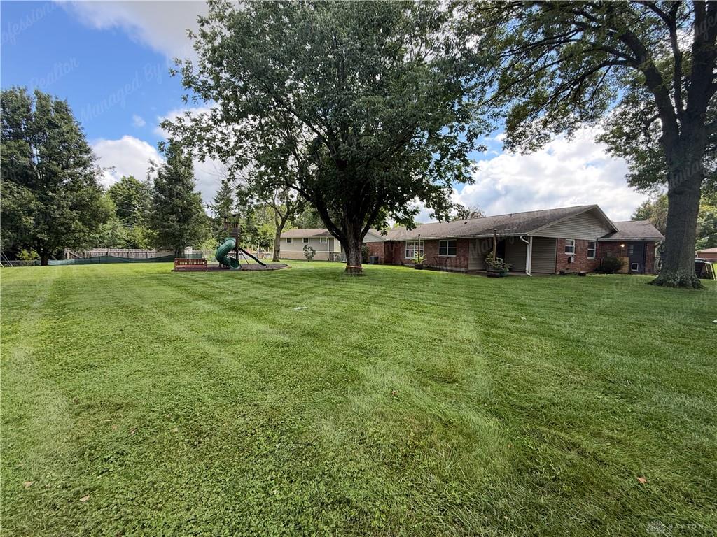 5551 Overbrooke Property Photo 46