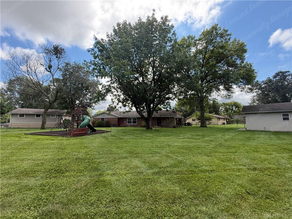 5551 Overbrooke Property Photo 47