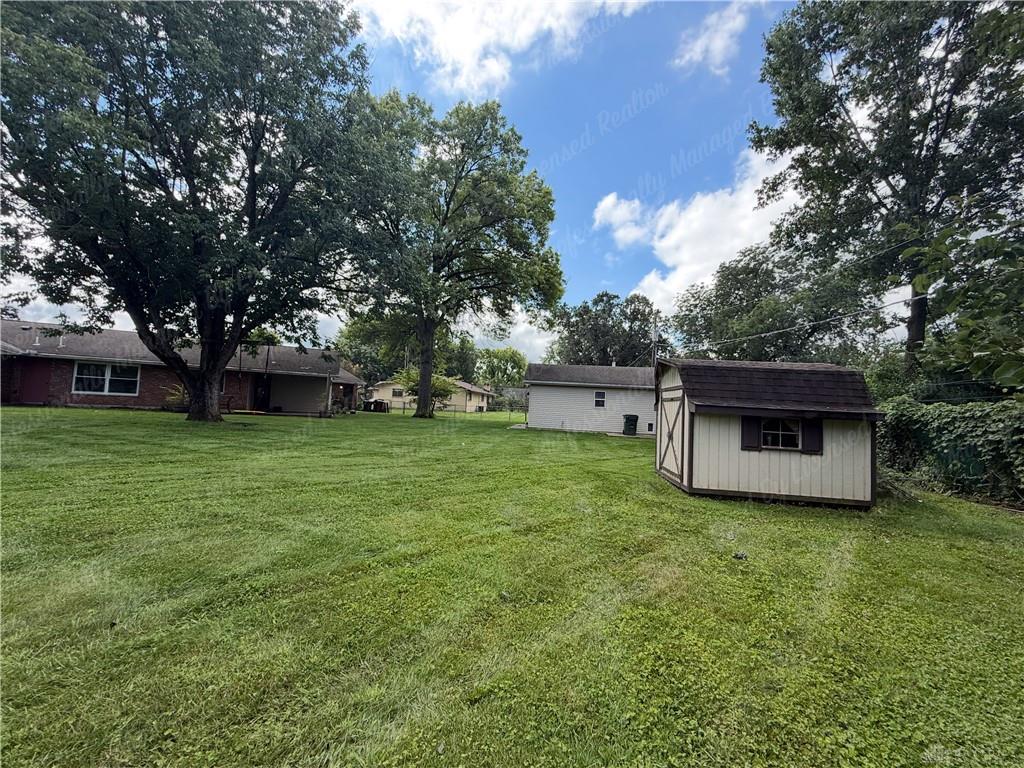 5551 Overbrooke Property Photo 49