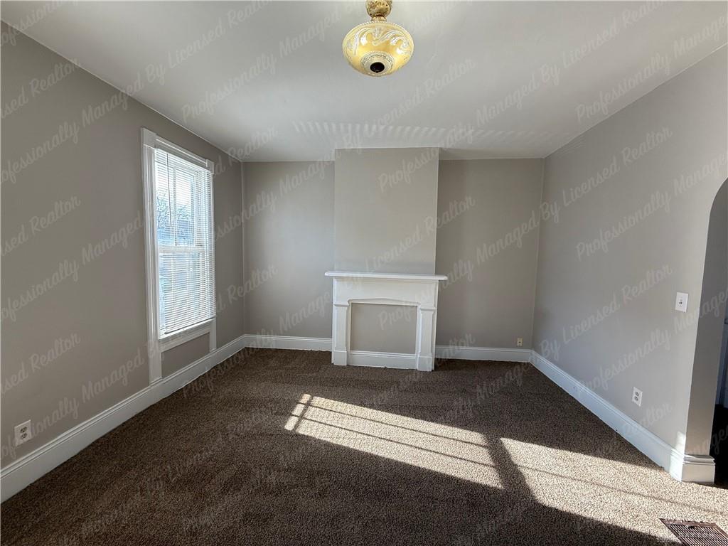 808 W North Property Photo 7