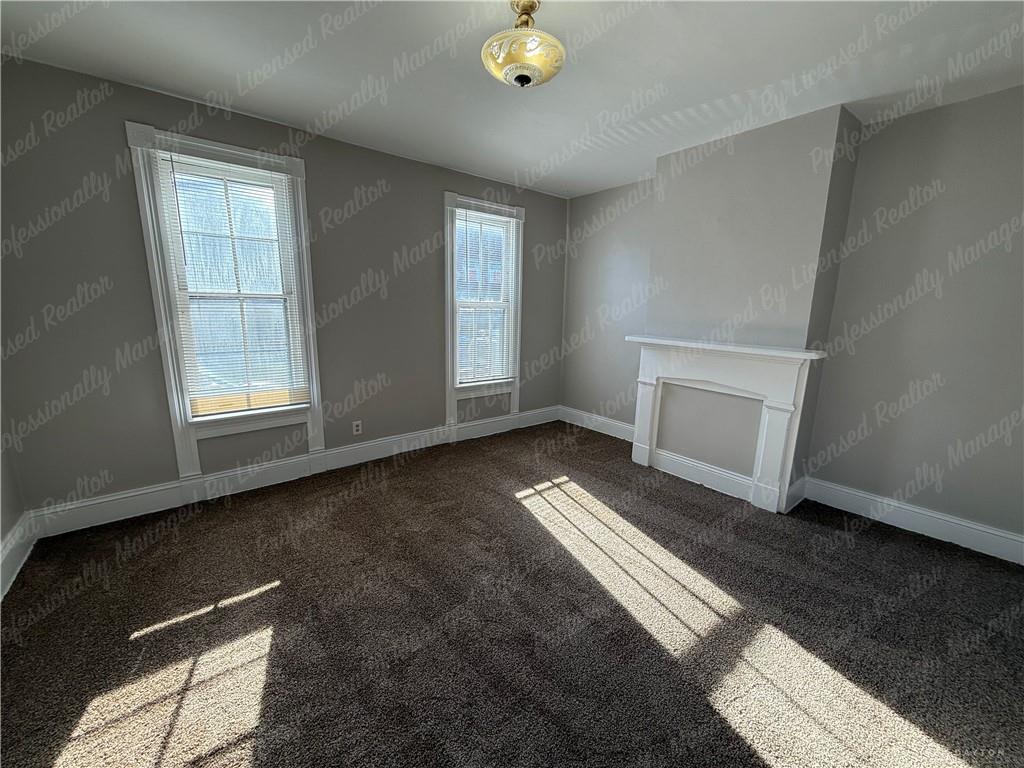 808 W North Property Photo 8