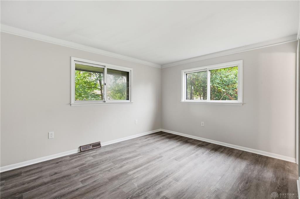 602 S 1st Property Photo 14