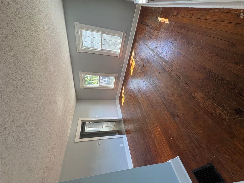274 N Cherry Property Photo 17