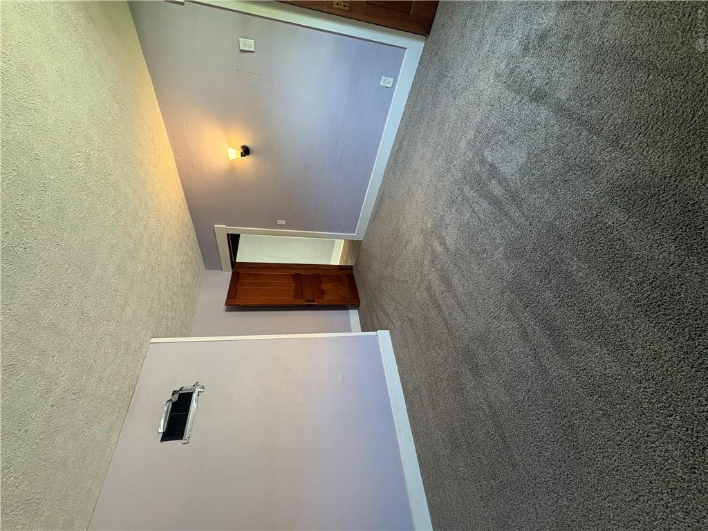 274 N Cherry Property Photo 18