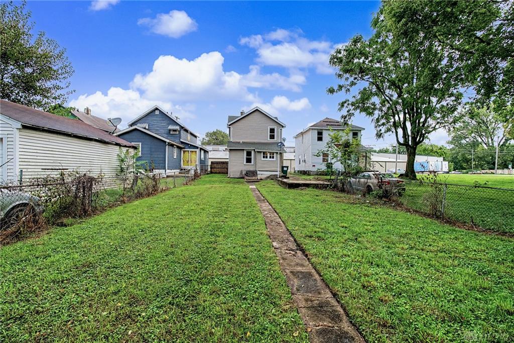 863 Sherman Property Photo 44