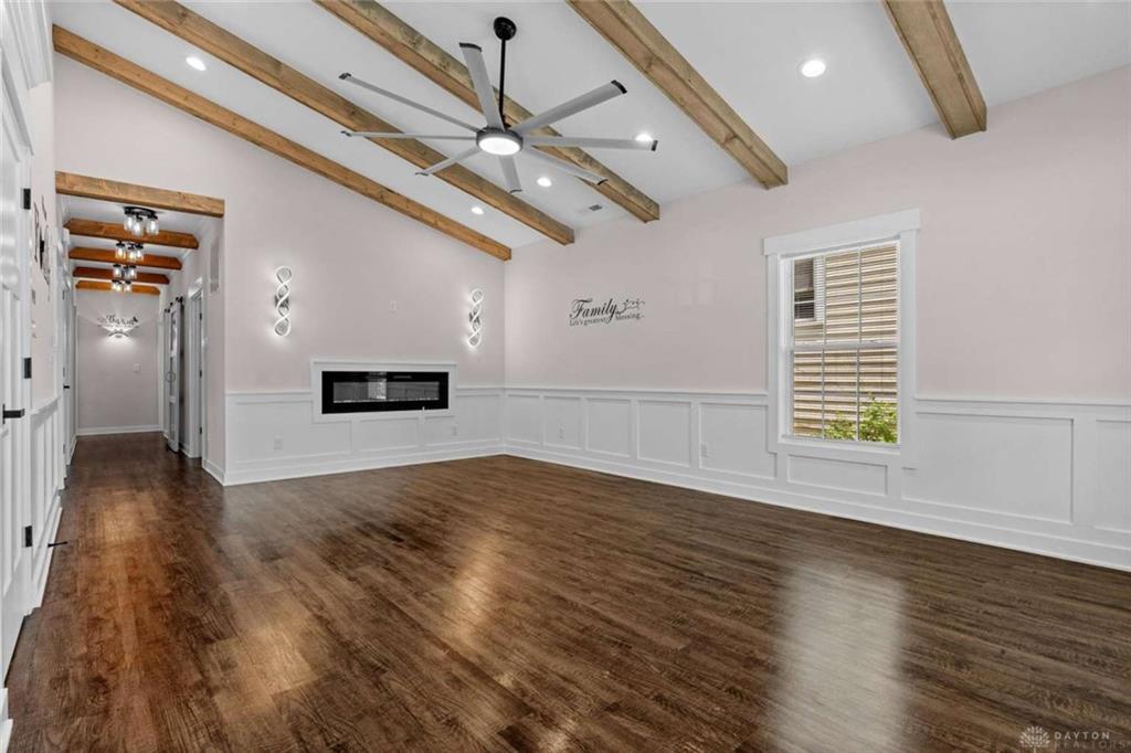 2113 Wayne Property Photo 10