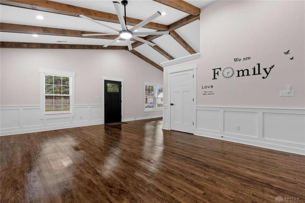 2113 Wayne Property Photo 11
