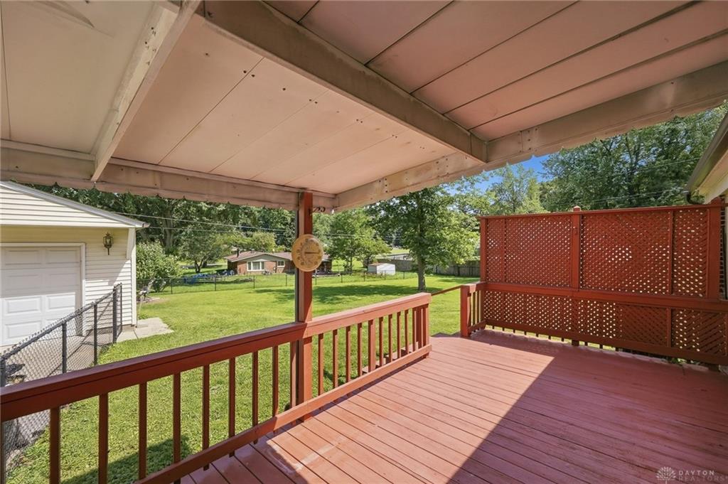 1652 Ridgeway Property Photo 20