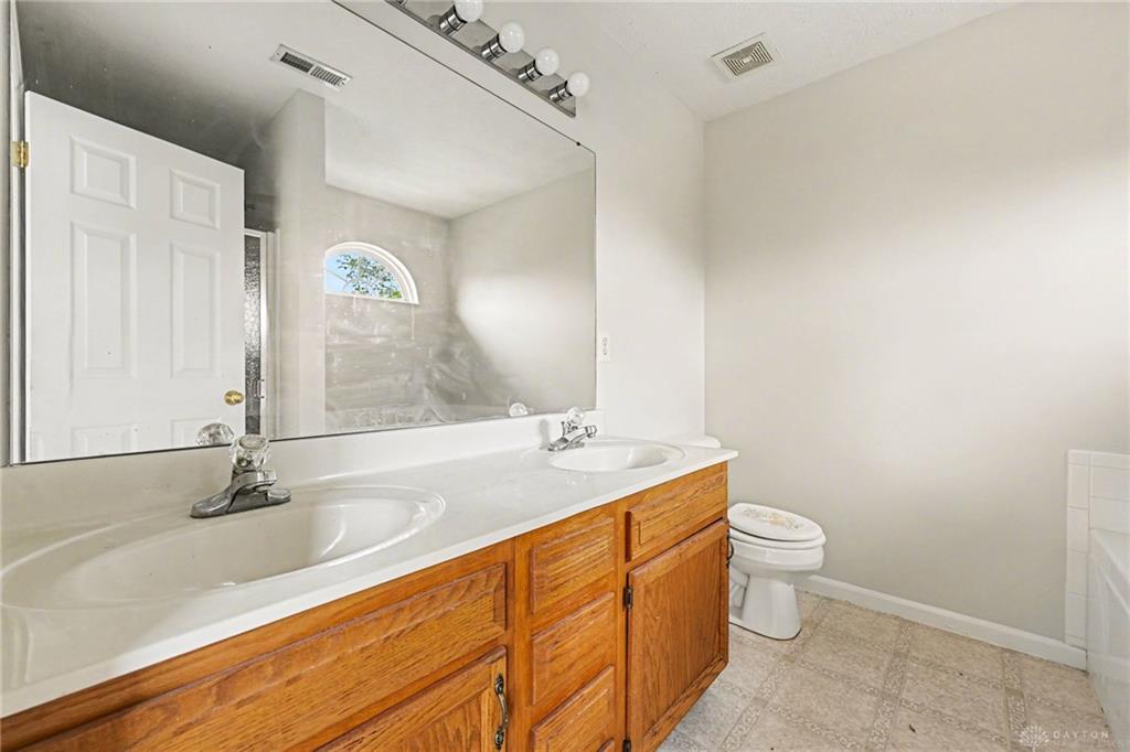 1000 Lofton Property Photo 24