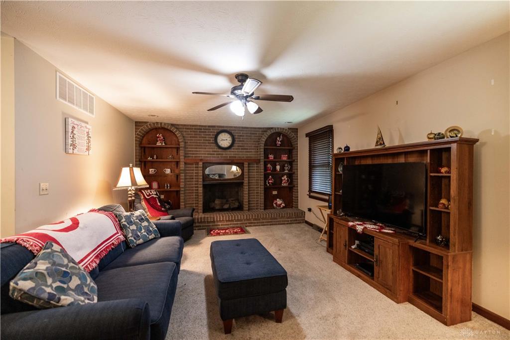 6300 Plateau Property Photo 4