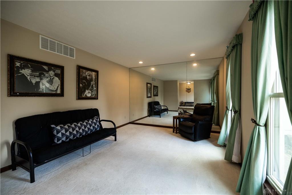 6300 Plateau Property Photo 12