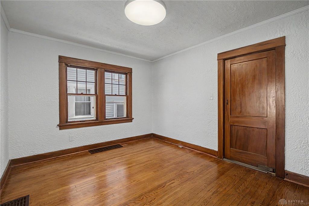 2134 Mapleview Property Photo 12