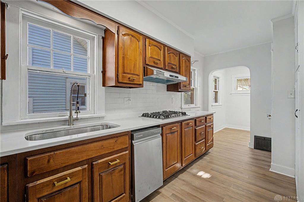 2134 Mapleview Property Photo 15