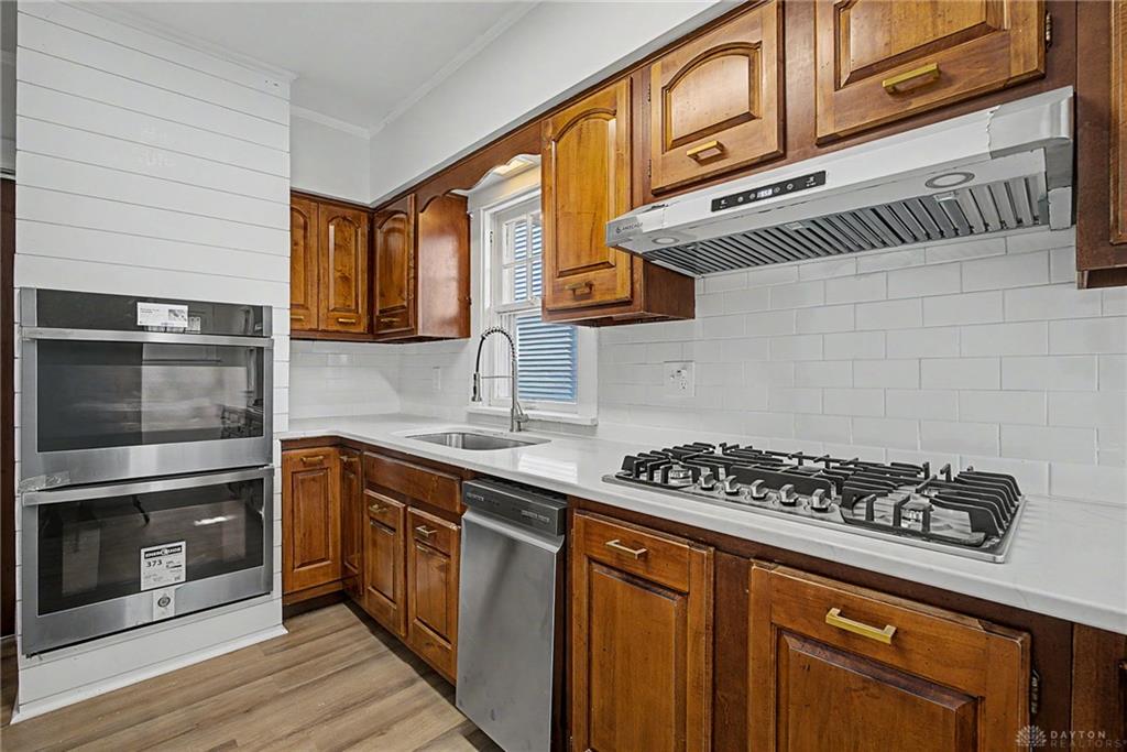 2134 Mapleview Property Photo 18
