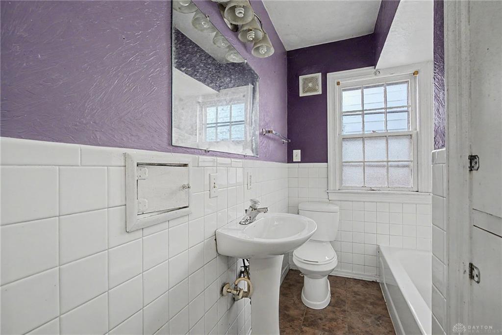 4015 E 4th Property Photo 12