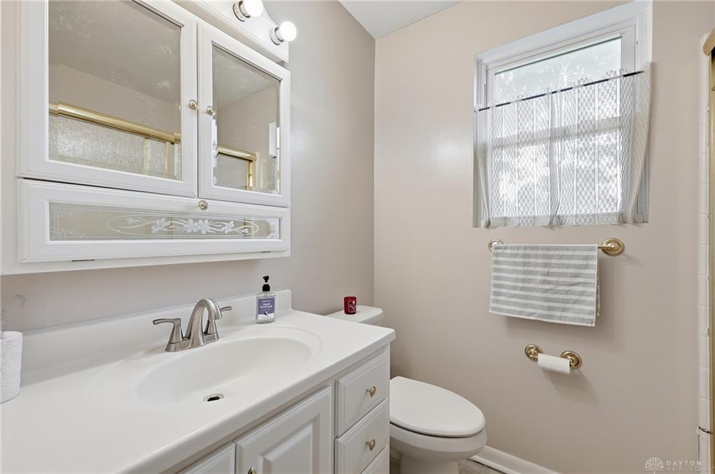 933 E David Property Photo 20