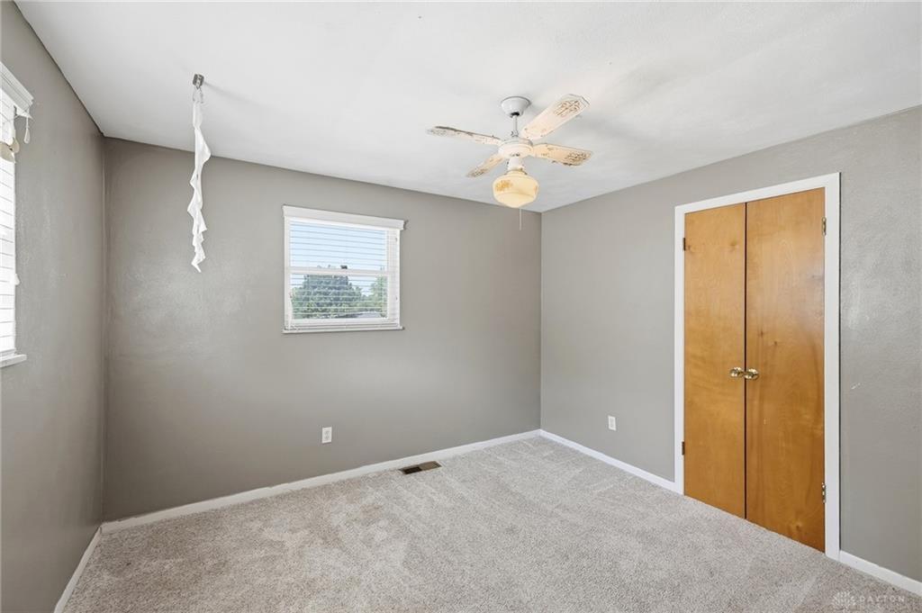 933 E David Property Photo 30