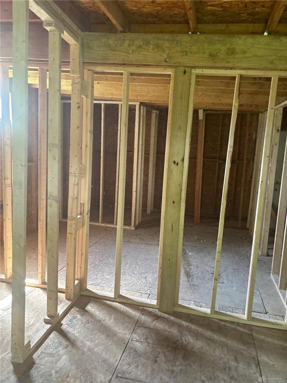 303 E 13th Property Photo 8