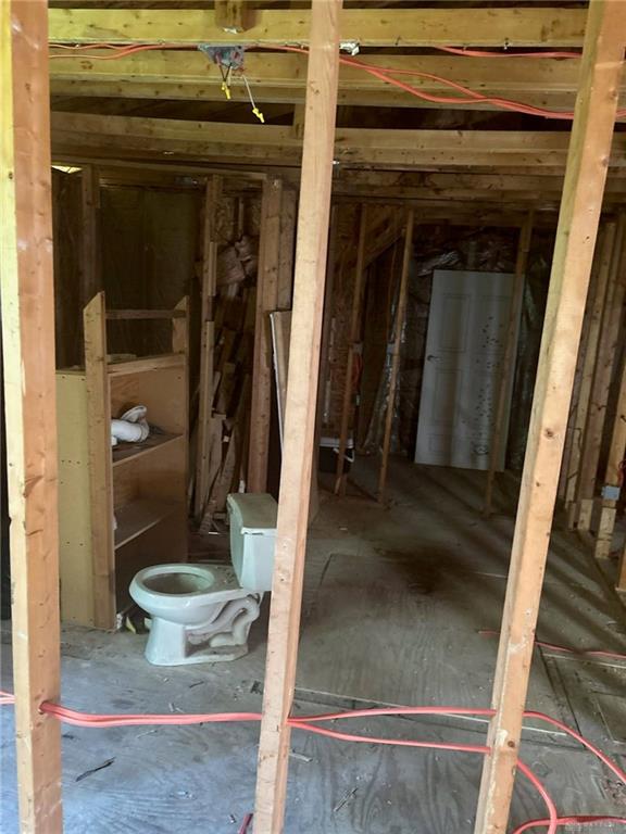 303 E 13th Property Photo 11