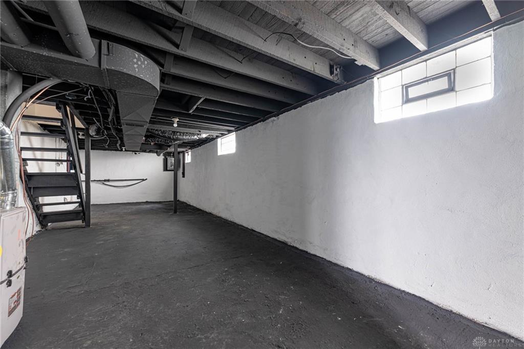 321 Deeds Ave Property Photo 14