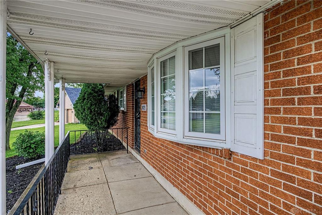 1021 Bethune Property Photo 4