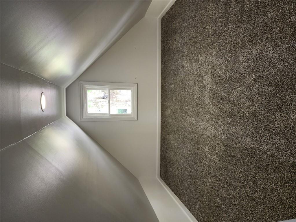 624 N West Property Photo 25