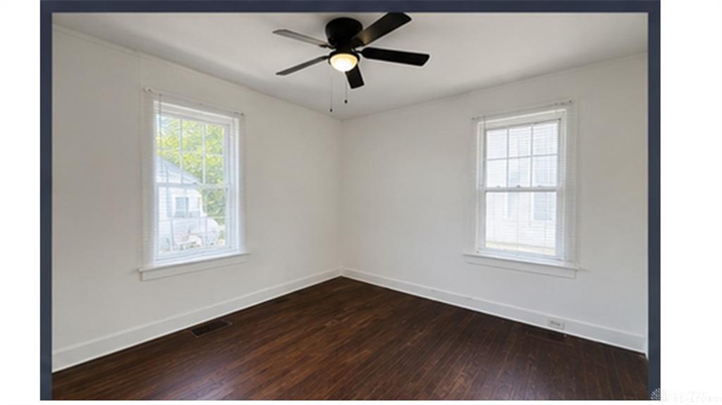 147 Laura Property Photo 6