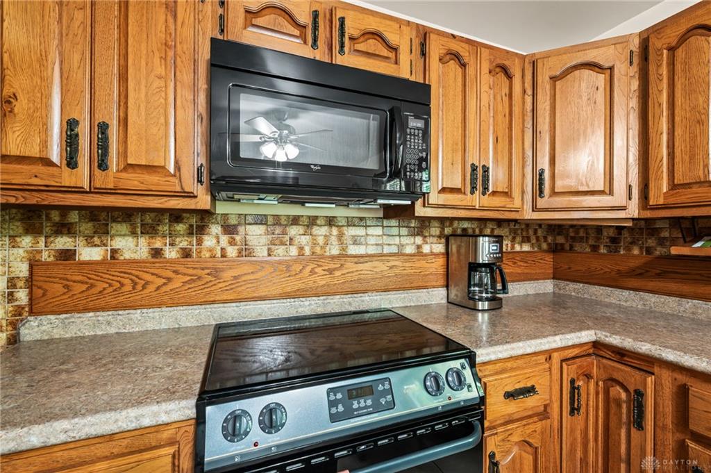 1376 Hanes Property Photo 17