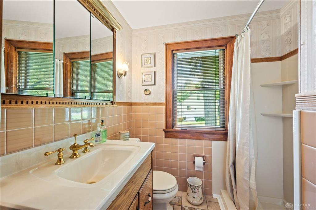 1376 Hanes Property Photo 23