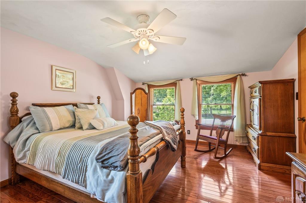 1376 Hanes Property Photo 31