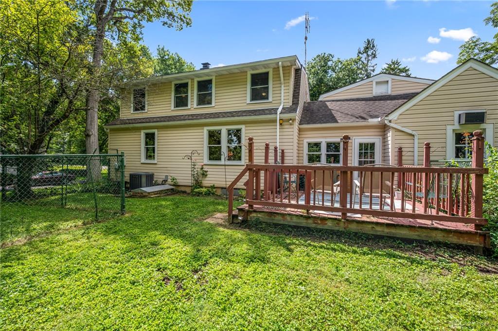 1376 Hanes Property Photo 45