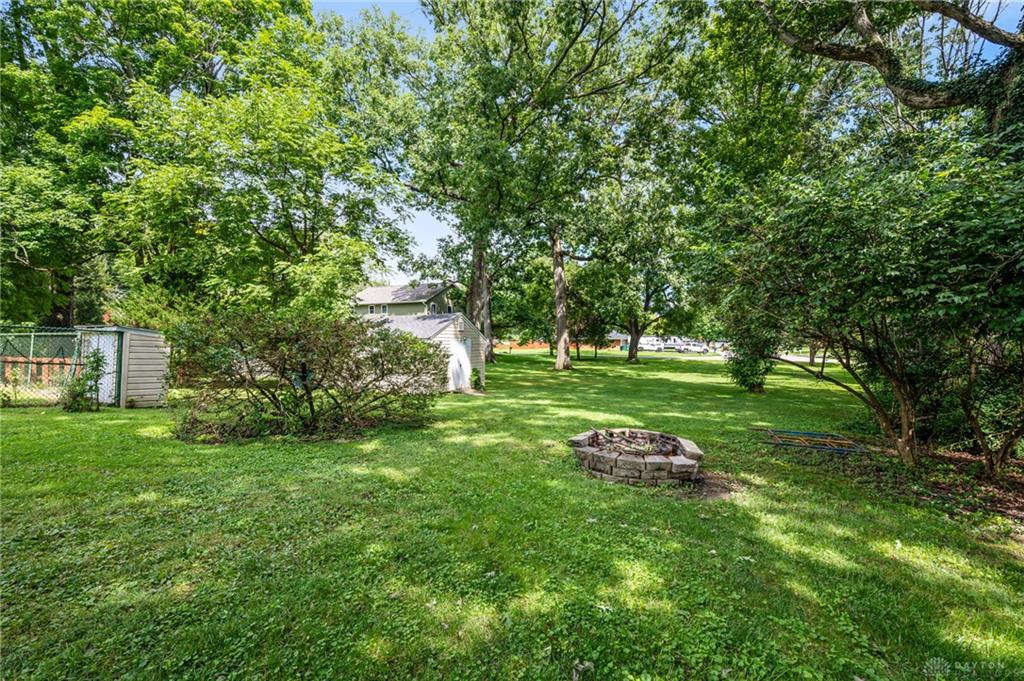 1376 Hanes Property Photo 47
